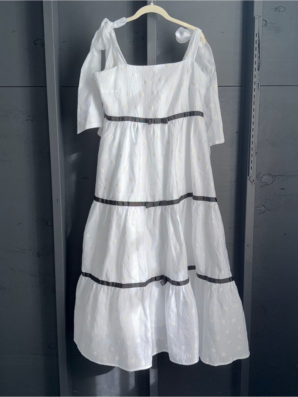 Sister Jane Dress Womens Large Jacquard Tiered Bow Tie Shoulder Midi Sundress
